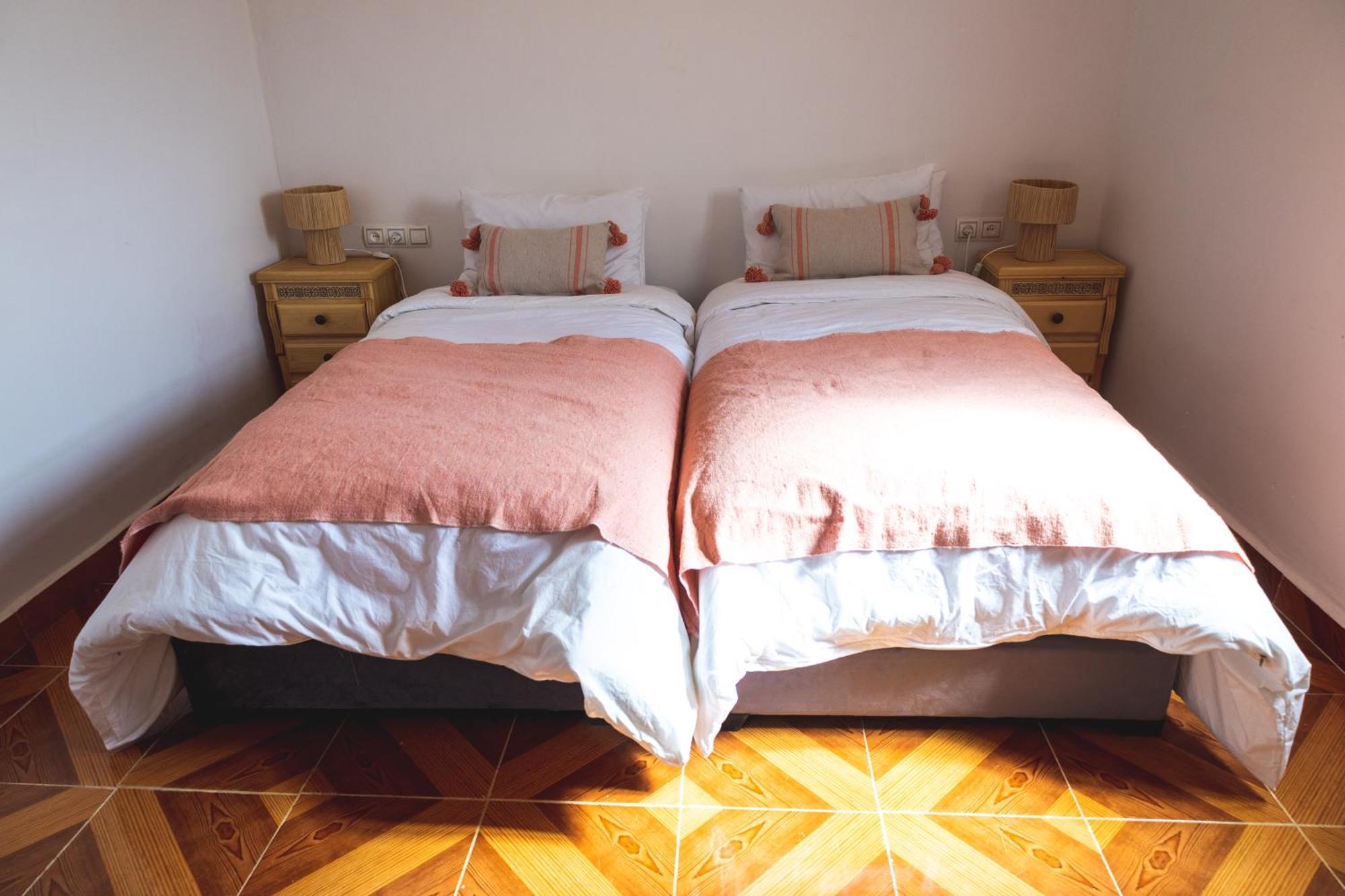 House Of Omm Bed & Breakfast ซิดี้คาโอกี ภายนอก รูปภาพ